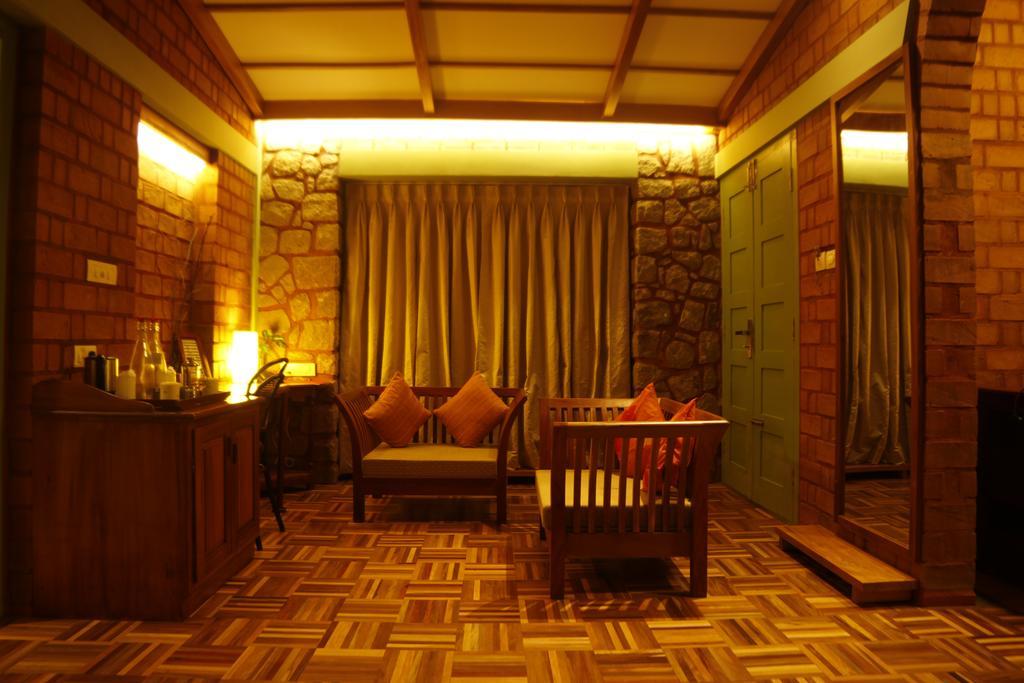 Hotel Spicetree Munnar Chinnakanal Esterno foto